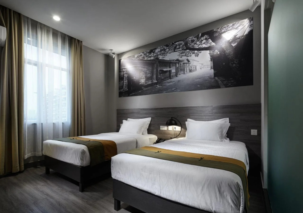 Отель IntercityHotel Chengdu Kuanzhai Alley