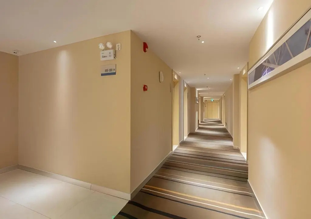 City Comfort Inn Liuzhou Wuxing Walking Street