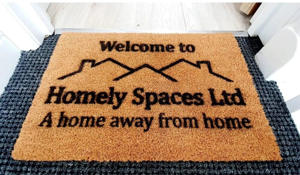 Cosy 2BR Maisonette Near Hospital & Stations