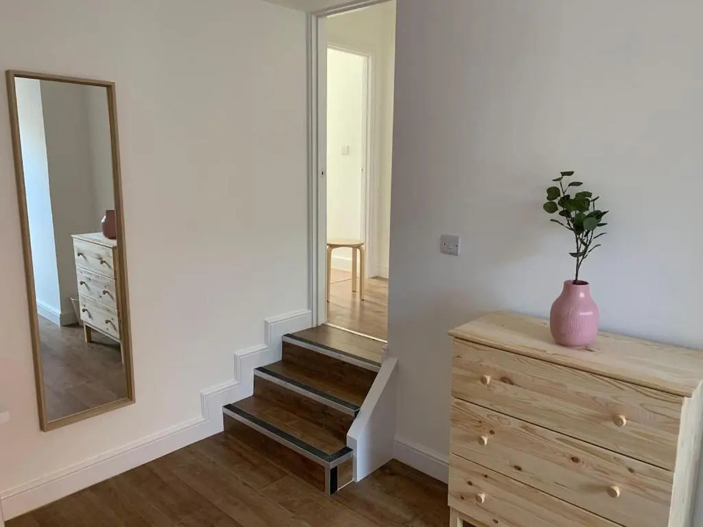 Granby Apartments F-3