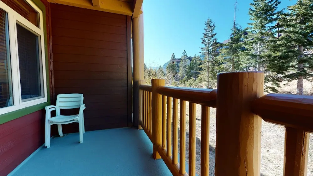 Sunstone #106 2 Bedrooms 2 Bathrooms Condo
