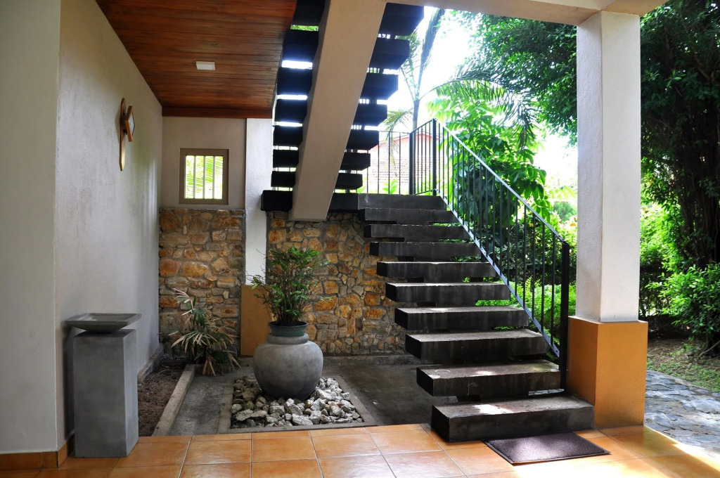 Sithu Villa