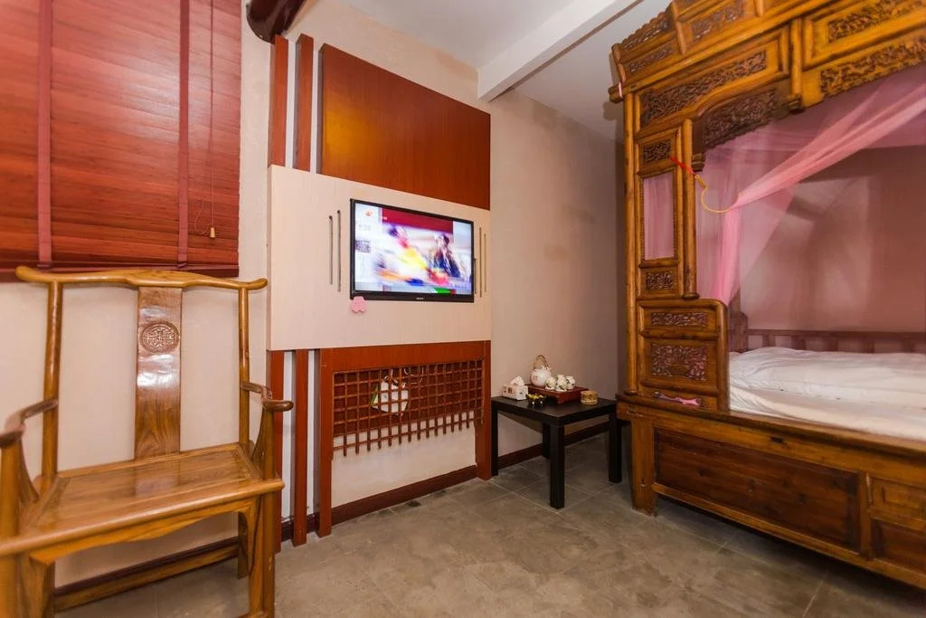 Yiyun South Lake Gallery Boutique Hotel