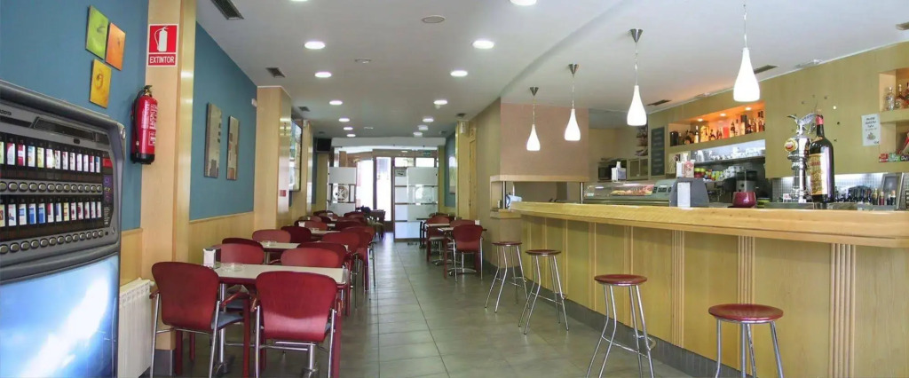 HOTEL EL ROBLE PALENTINO