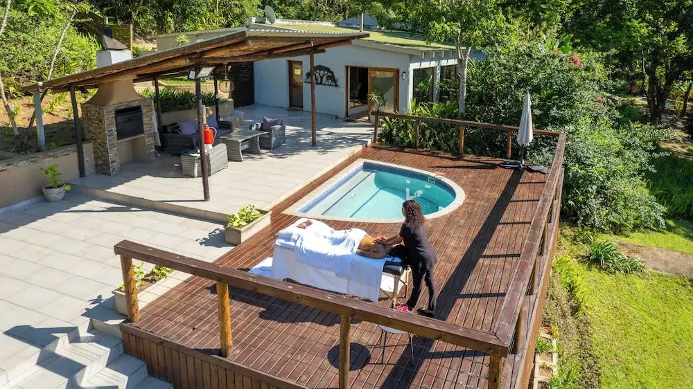 Bushbaby Valley Lodge