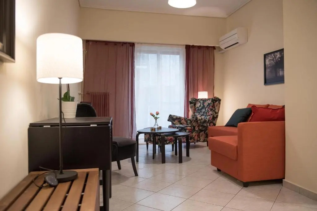 All new 55m Apartment in Athens 150meters from subway