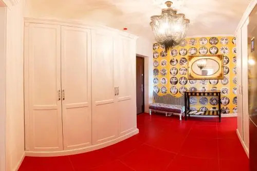Apartment on Melnikova Street
