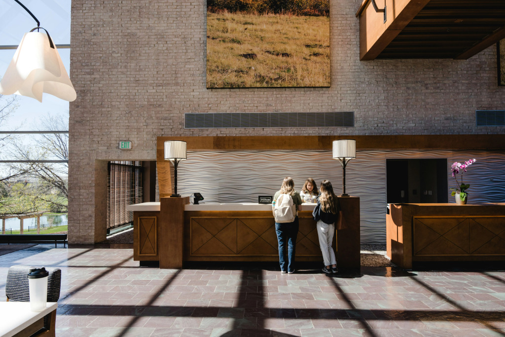 The Inverness Denver, a Hilton Golf & Spa Resort