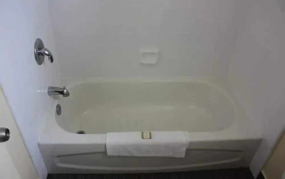Economy Inn