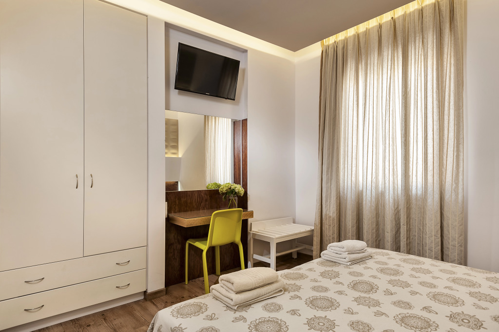 Elina Hotel Apartments