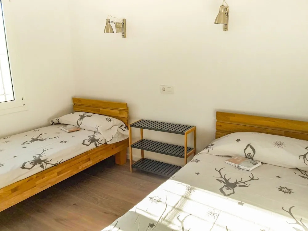 Beautiful House for 4 Only 1km From the Beach