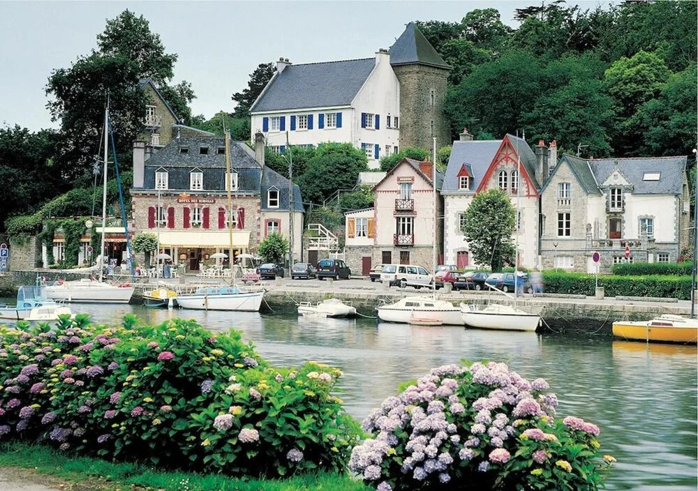 Property With 2 Bedrooms in Pont-aven, With Furnished Garden - 5 km Fr