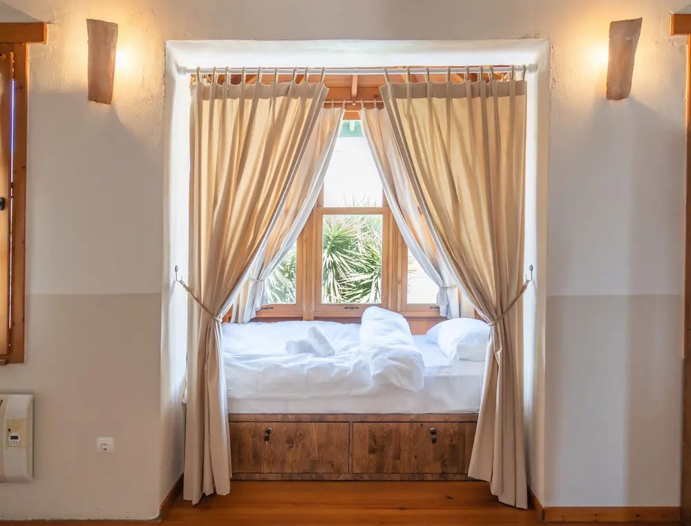 Banana Alaçatı Food & Stay