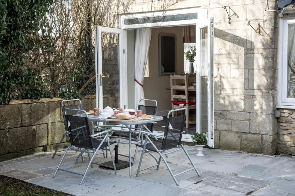 Newly renovated Old bakery House in Bath, 3 Bedroom, FREE Parking