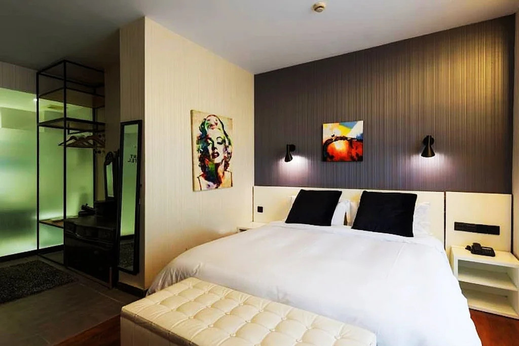 8 Art Hotel on the Bund