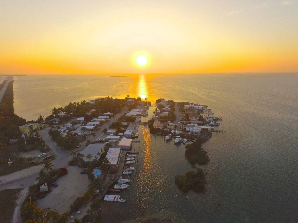 Conch Key Fishing Lodge & Marina