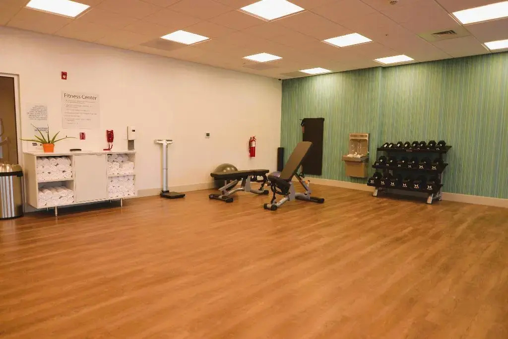 Holiday Inn Express & Suites Onalaska - La Crosse Area by IHG