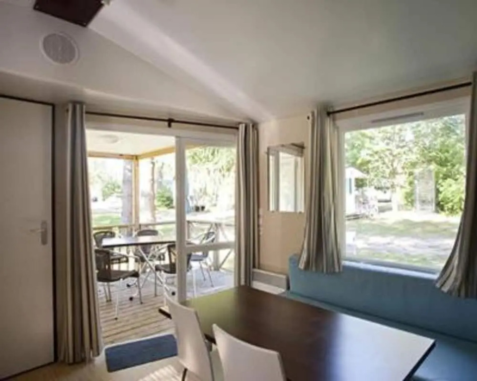 Camping La Pinède