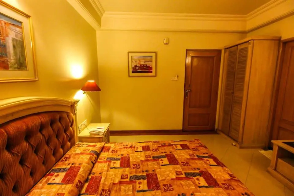 U D Residency