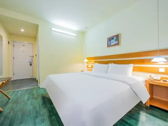 Tongren Rujia Hotel
