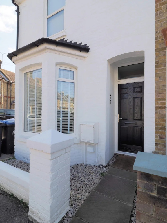 Host & Stay - Herbert Road