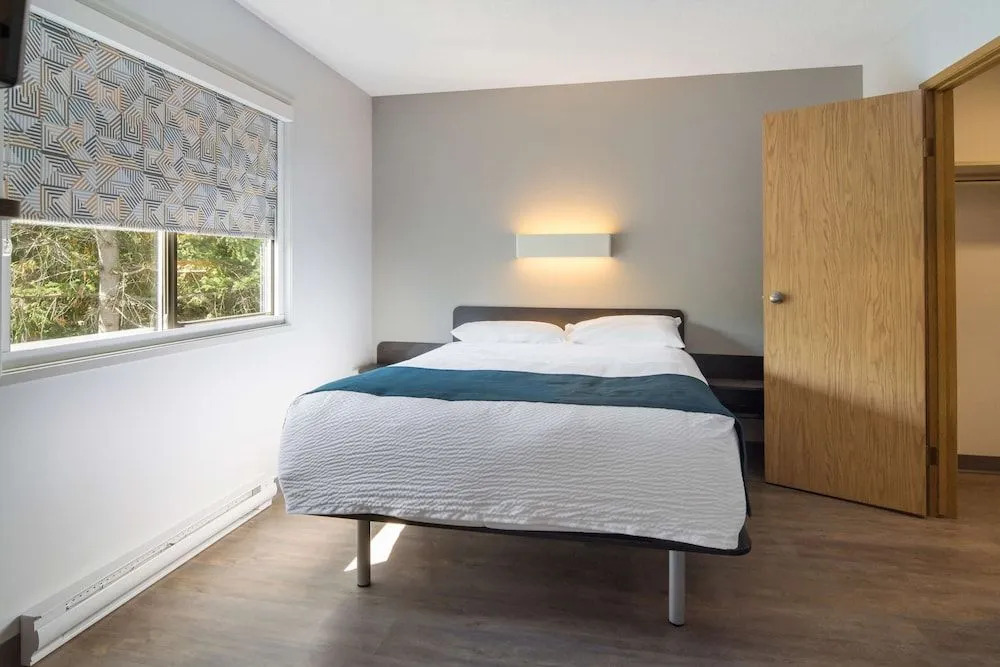 Motel 6-Saanichton, BC - Victoria Airport