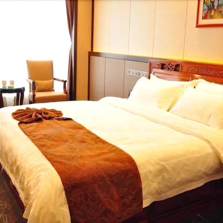 Qi Yue International Hotel