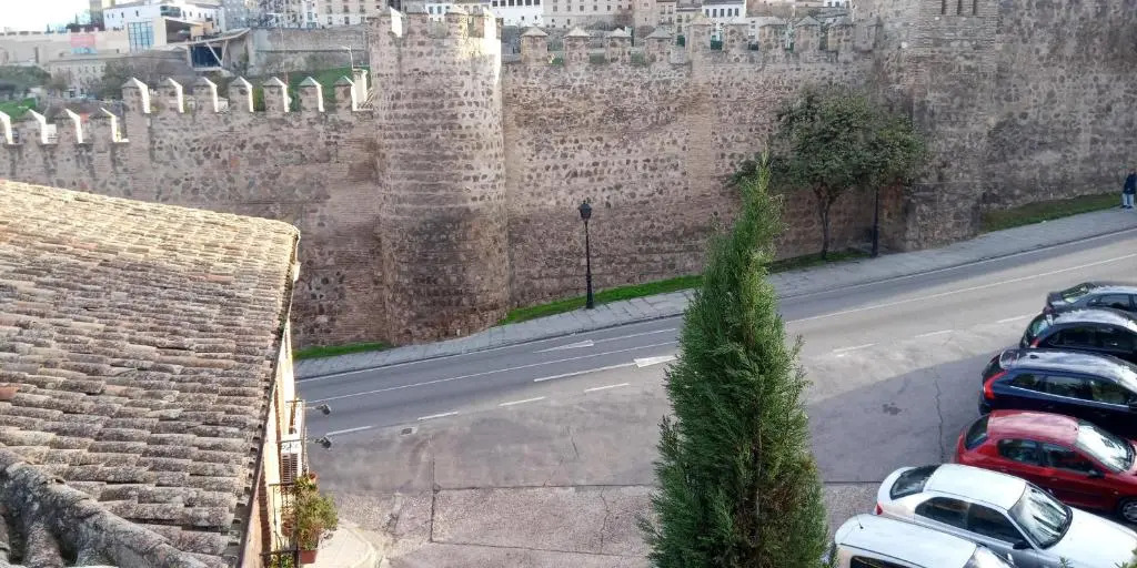Puerta de Bisagra- CON 2 HABITACIONES