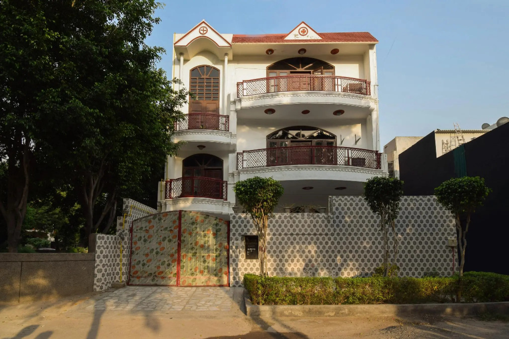 OYO 22505 Happy Valley Hotel