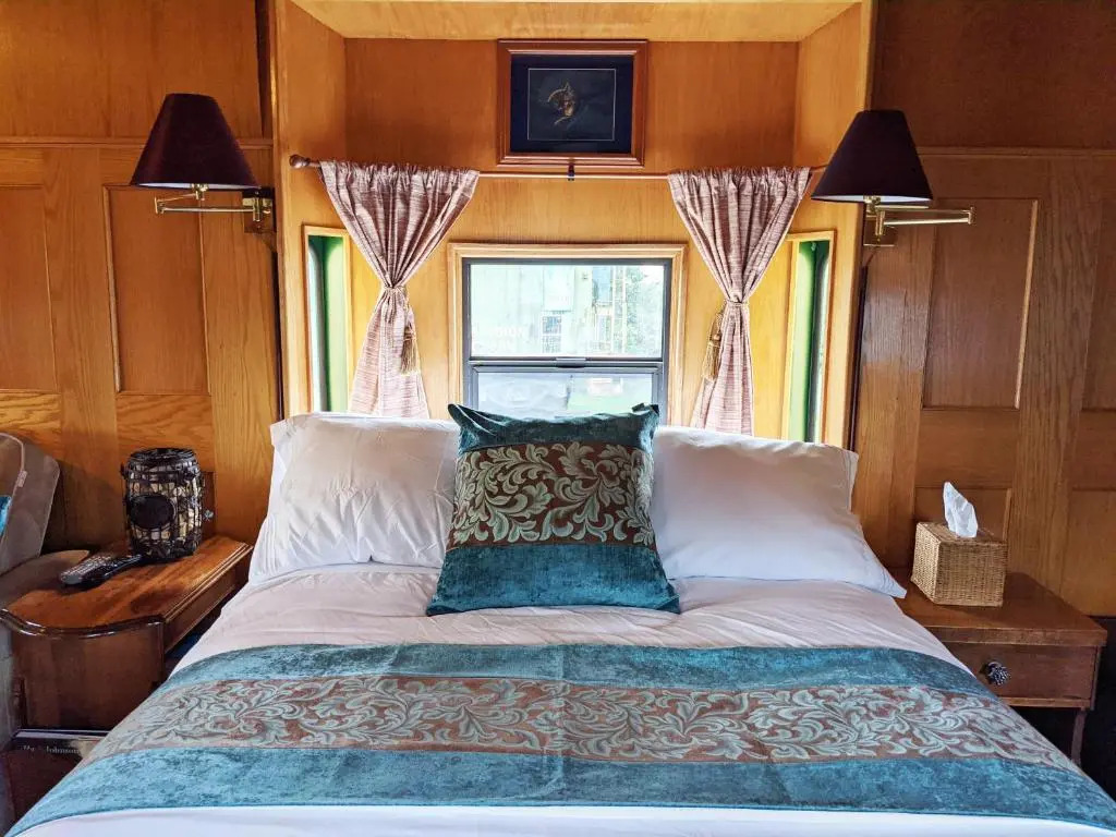 Olympic Railway Inn