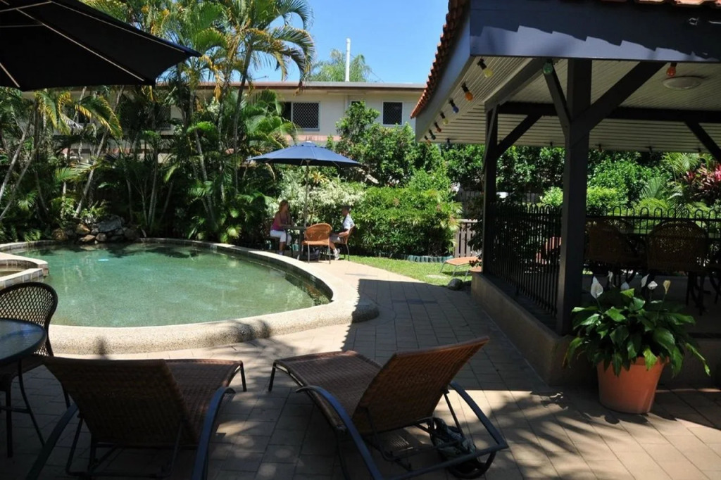 Reef Gateway Apartments