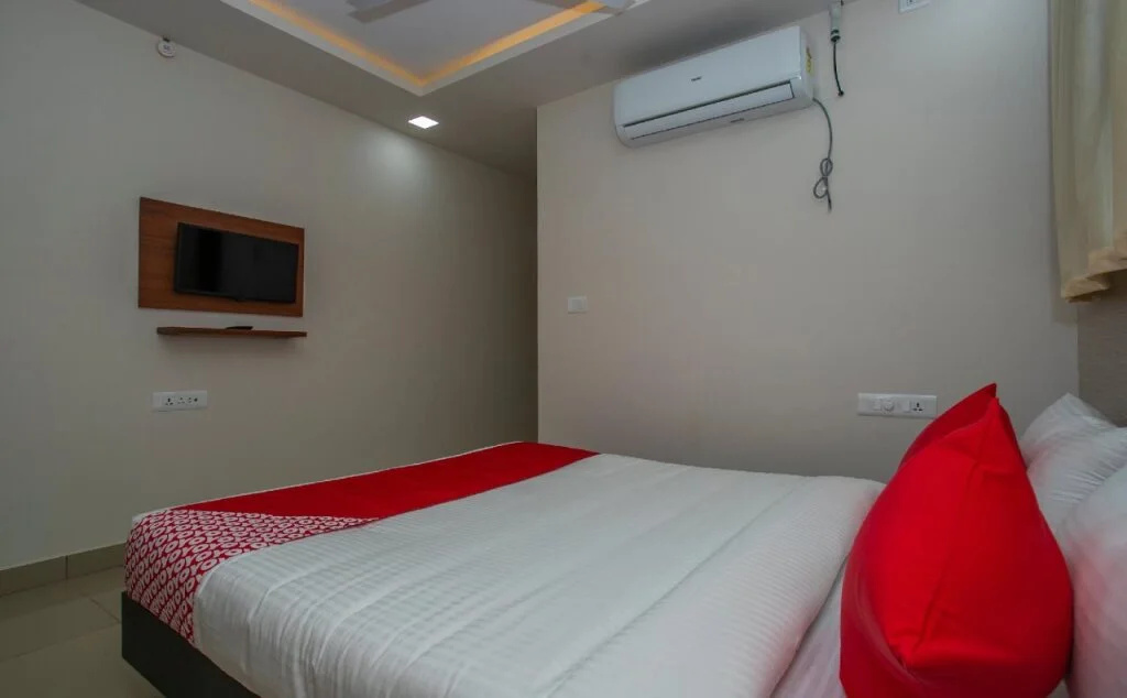 Varcity Phi Pavilion By OYO Rooms