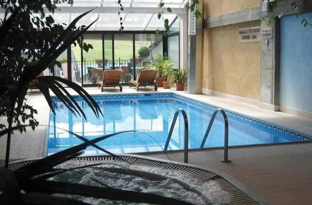 SNÖ Villa de Sallent 4