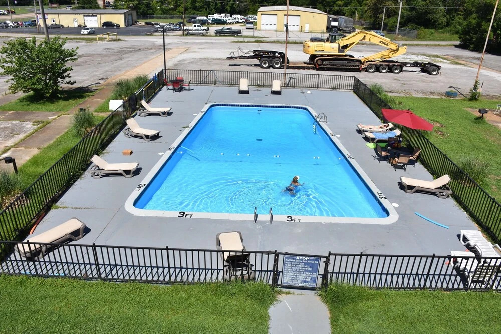 Corinth Inn & Suites