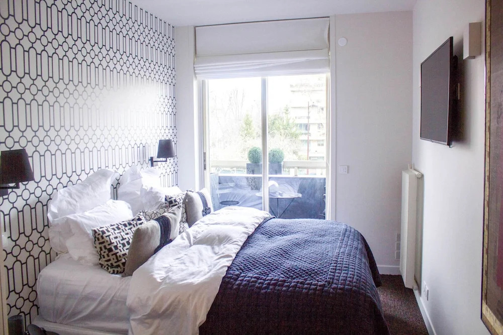 Modern Studio at 5 Mins From Paris