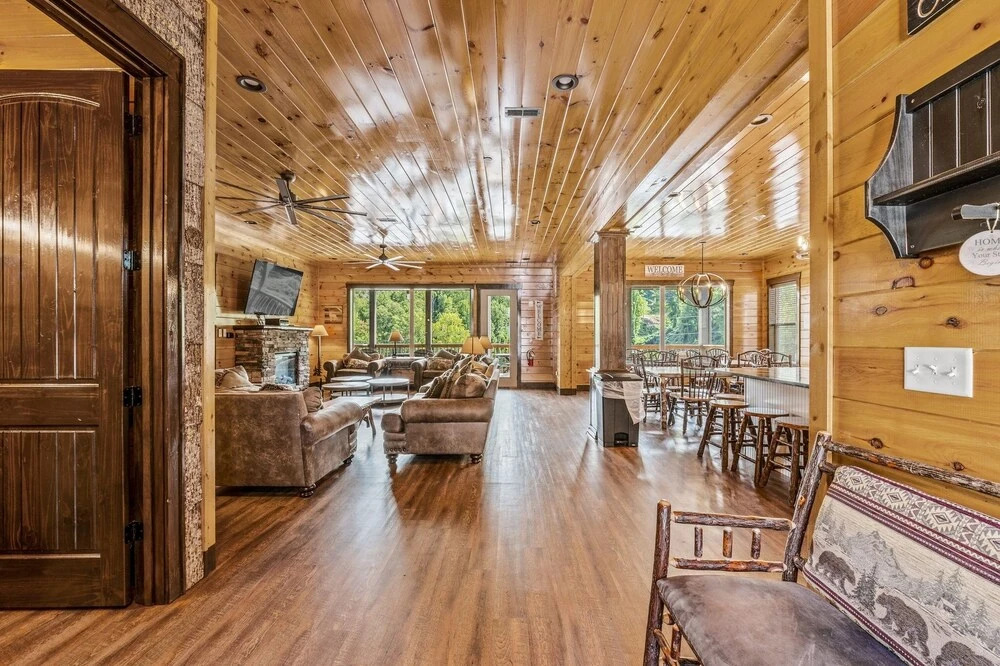 The Majestic Pine Retreat 13 Bedroom Home by Redawning