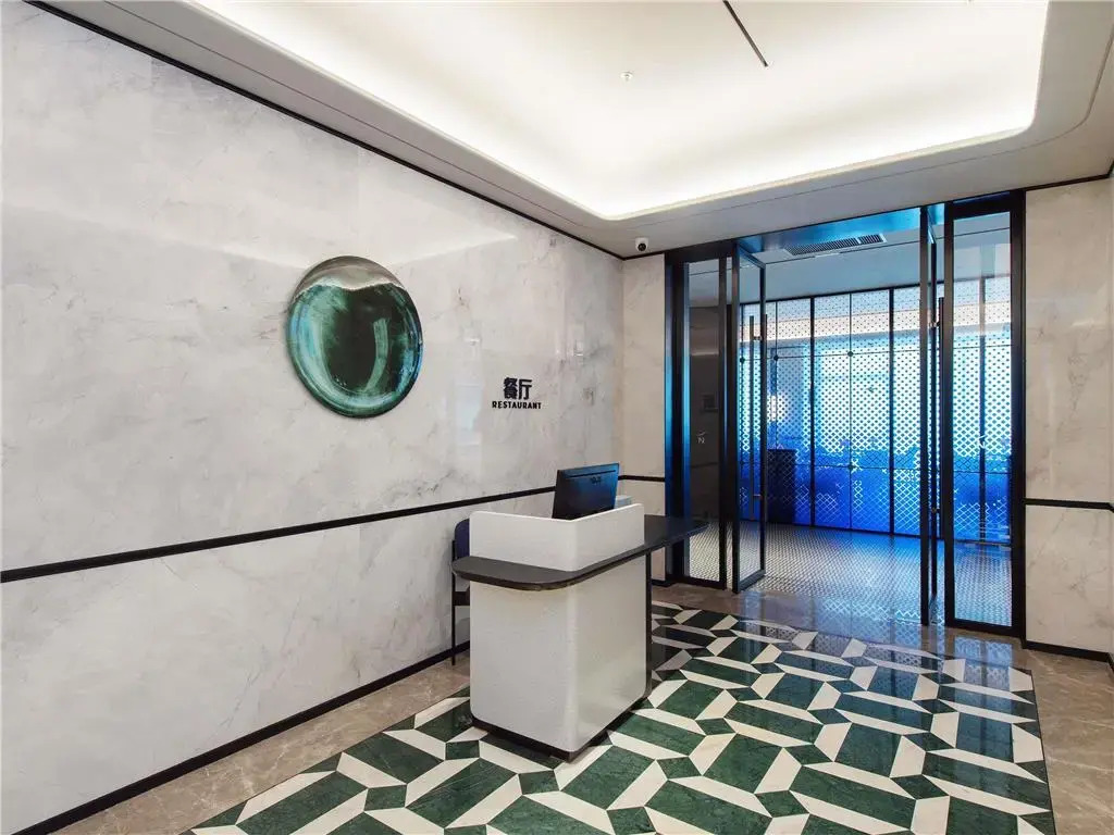 Novotel Dalian Zhongshan Square