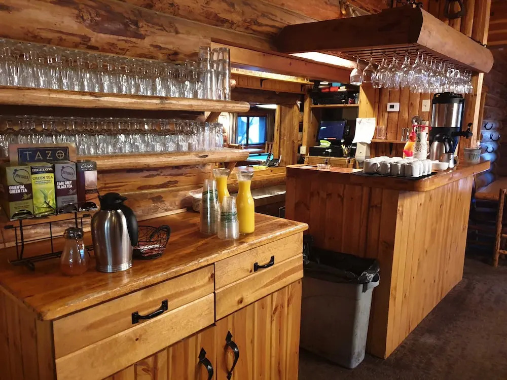 320 Guest Ranch