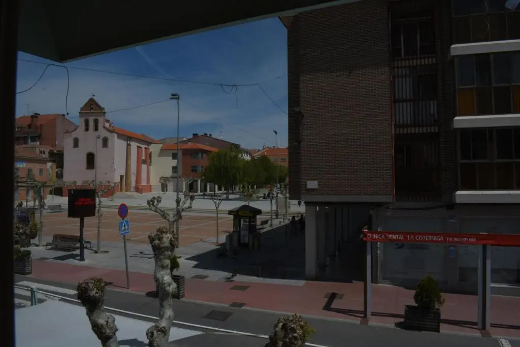 El Portazgo Restaurante Hostal La Cisterniga