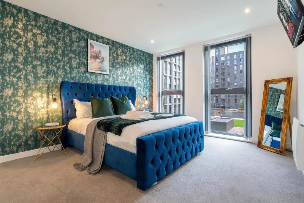 CALIBER STAYS Apartments & Homes - The Nemesis Suite- Two Bedroom Serviced Apartment - City Centre