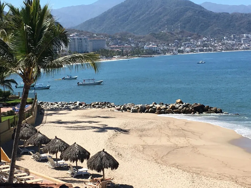 Los Tules Mexican Resort