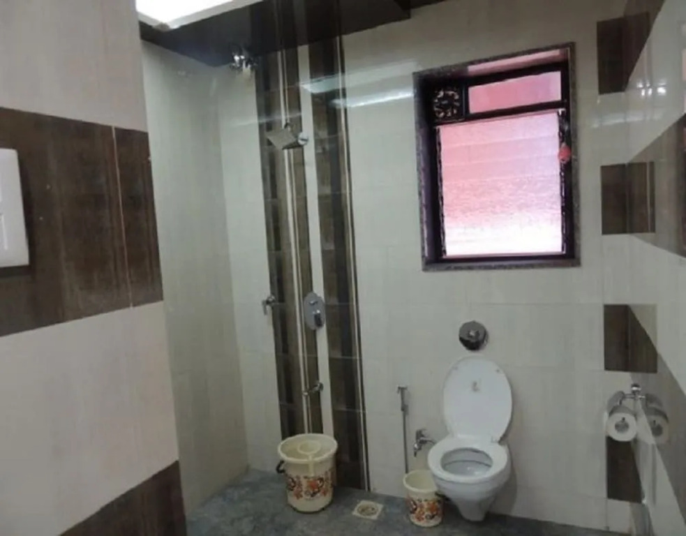 Room Maangta 125 - Kalyan East