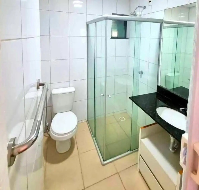 Casa em condomínio com Sauna e Piscina
