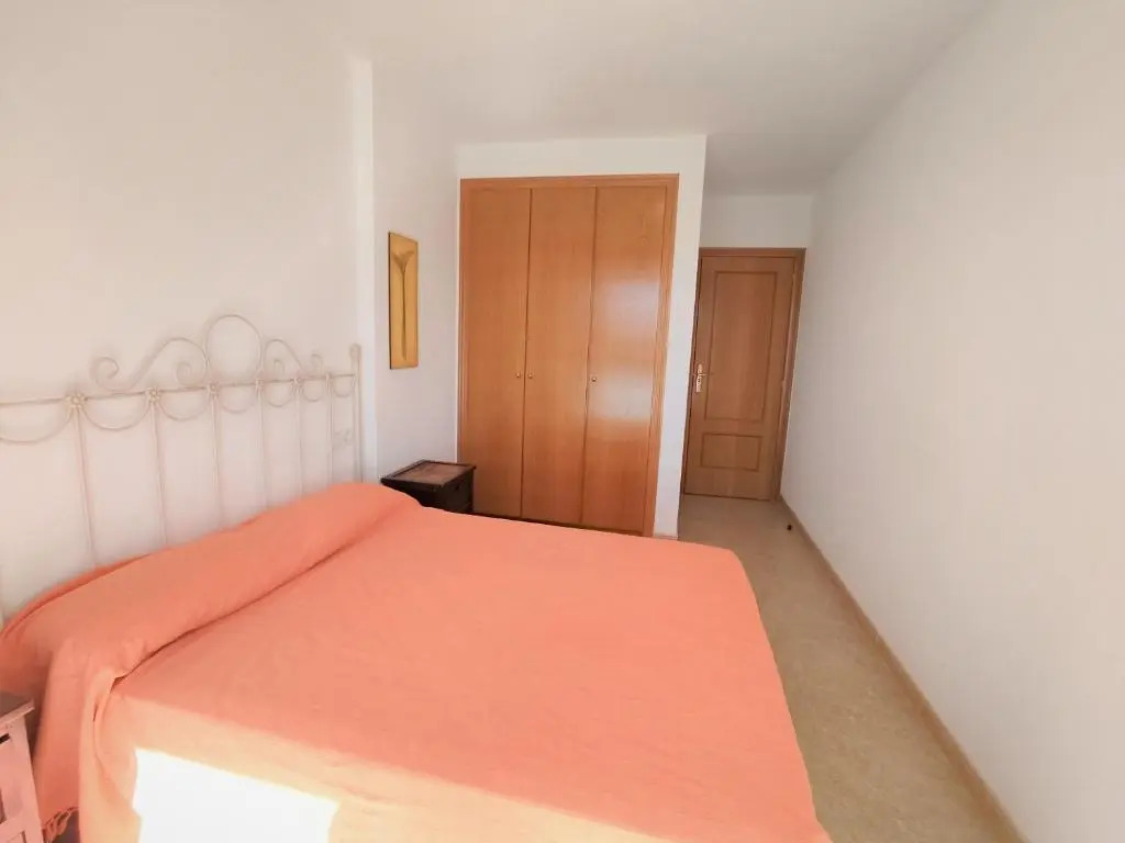 BAJO CON JARDIN Apartamentos Canaret ALBERT VILLAS