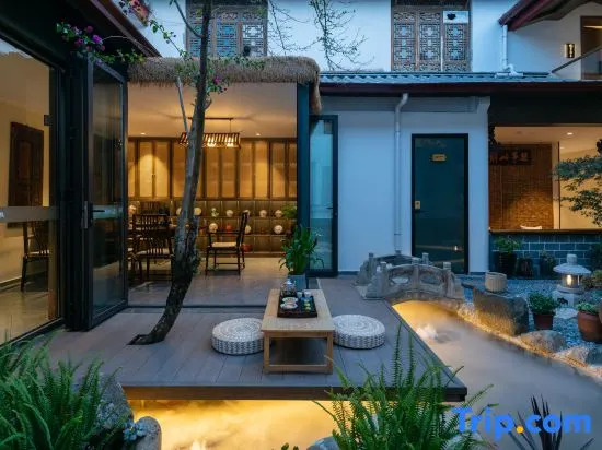 Mijing Hostel