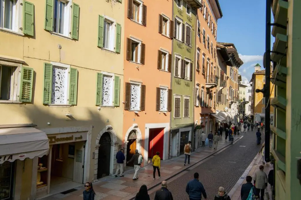 Yugogo Mazzini 41 - Bilocale Trento Centro