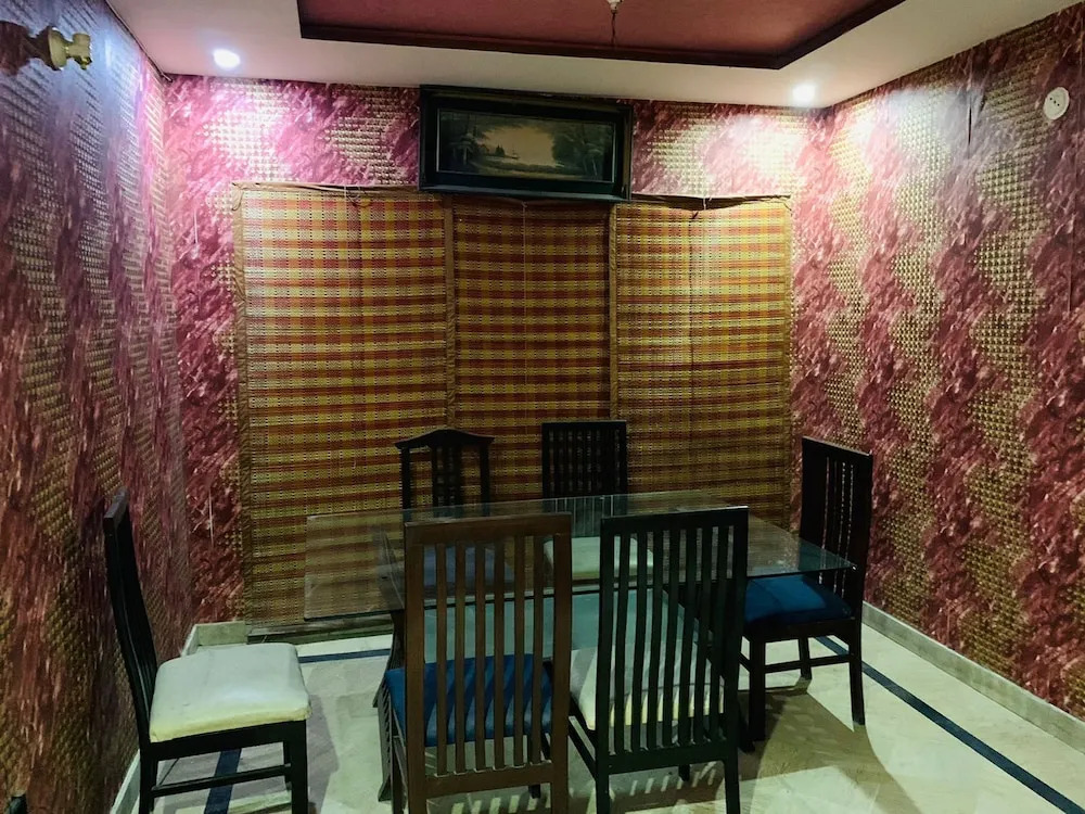 Hotel New Holiday