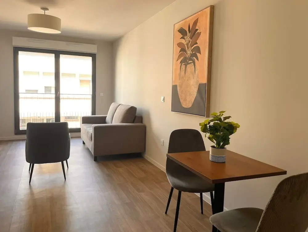 Zenao Apparthôtels Châlons-en-Champagne