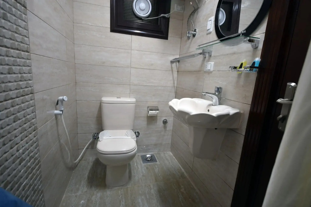 Amin Hotel