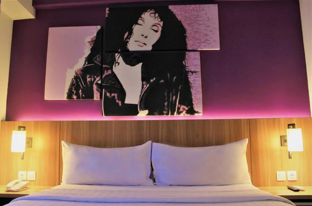 Fame Hotel Sunset Road